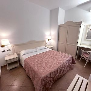 Small Single Room